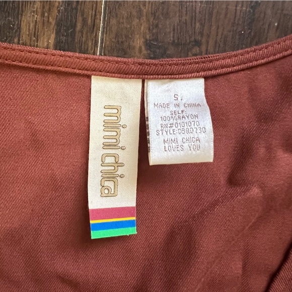 Mimi Chica Terracota Tie Front Buttoned Midi Flutter Sleeve Sundress Size Small - Picture 5 of 6